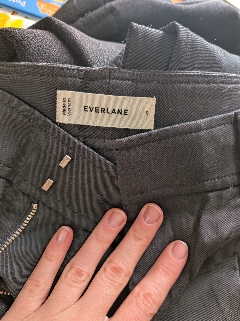 Everlane Black Women's Draper Shorts - Size 8